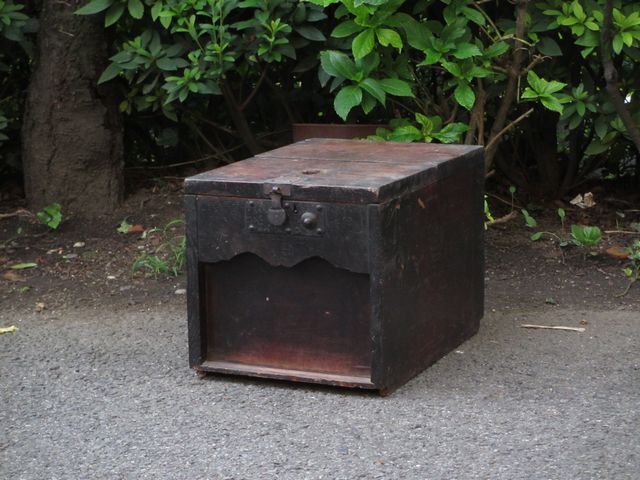 古い木箱
